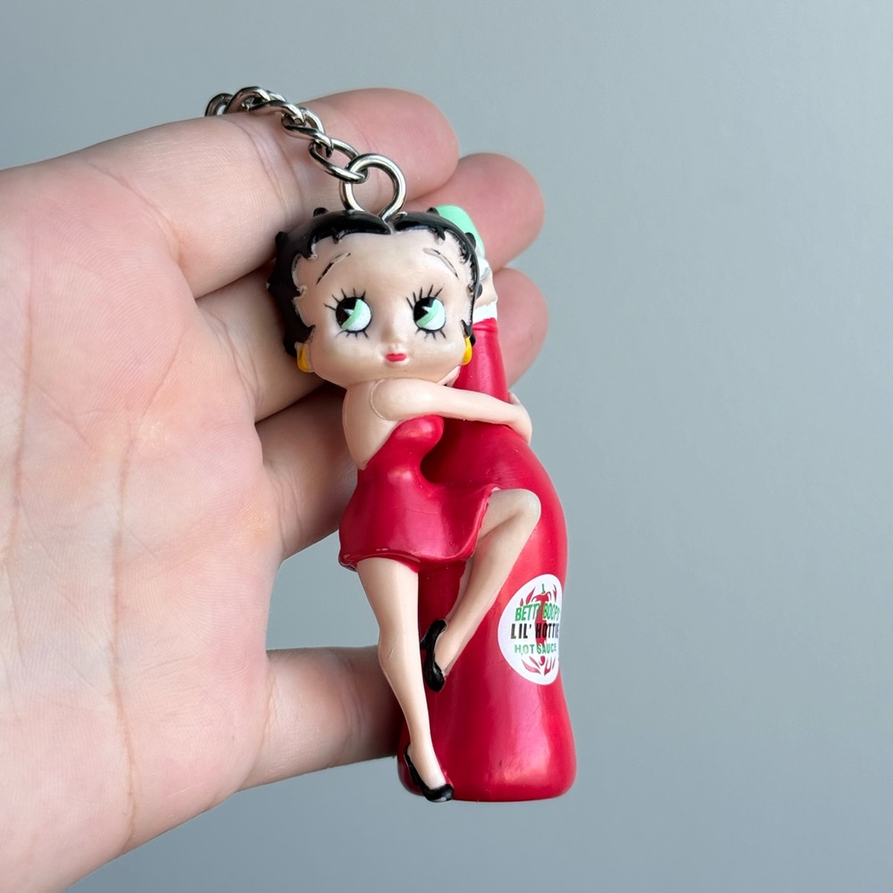Betty Boop Hot Sauce Figurine Keychain Vintage 2004 NJ Croce Collectible